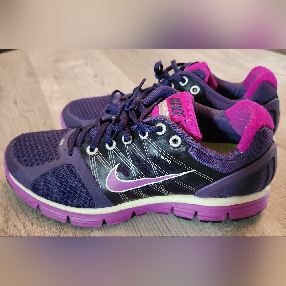 Womens Nike Shoes